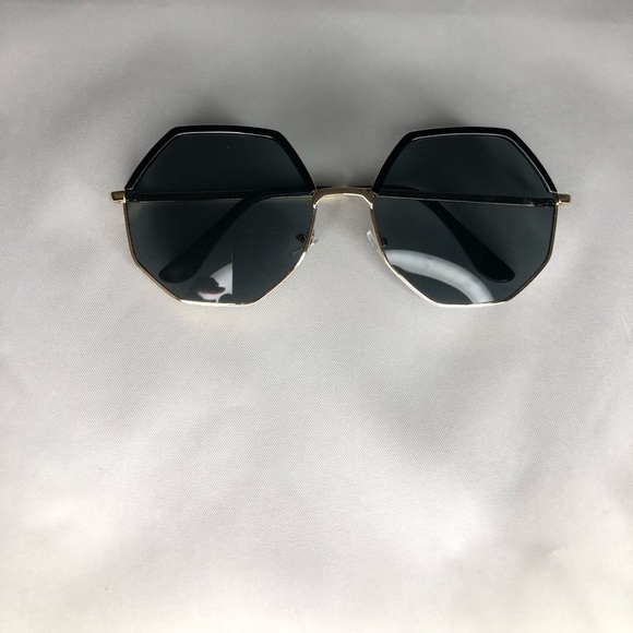 Polygon Frame Sunglasses - Picture 3 of 4